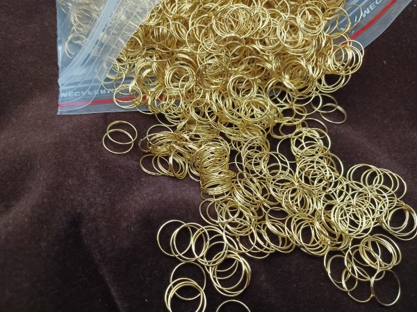 10,000 chandelier connecting jump rings 10mm Gold Colour arts and craft