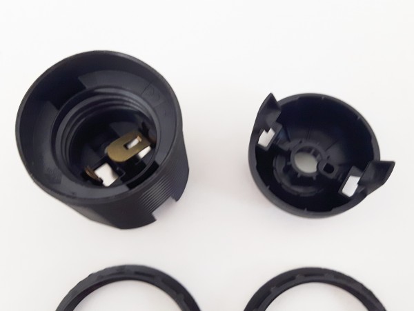 E27 2 PART BLACK PLASTIC LAMP HOLDER THREADED SKIRT AND SHADE RINGS