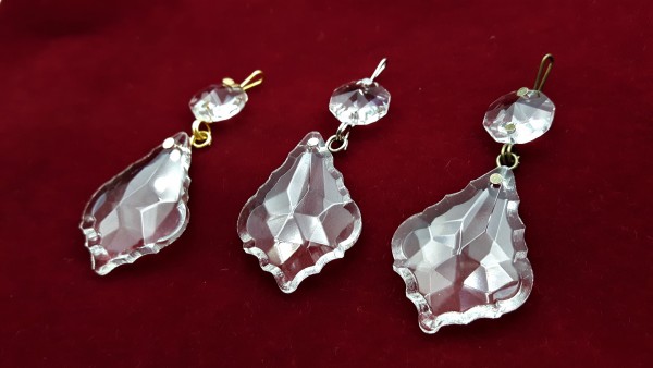 Small Crystal Chandelier Drop Maple Leaf Pinned In Nickel Brass Or Antique 