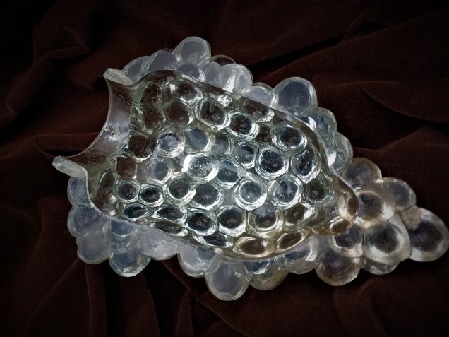 Glass light grape shade vintage