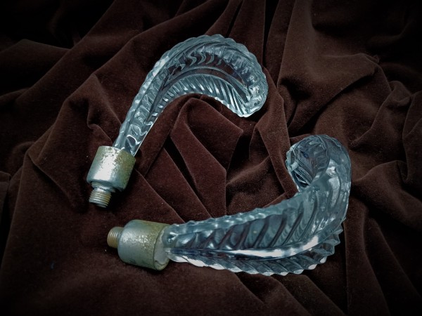 Chandelier crown Leafs 