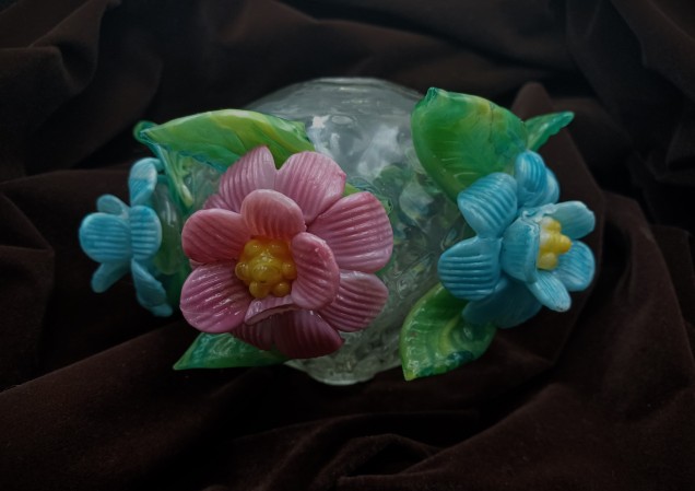 Antique Venetian Chandelier centre stem ball flowers and leaves