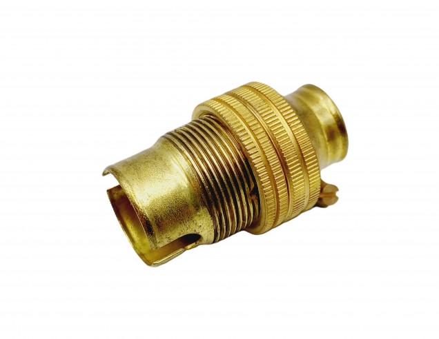 Lamp holder SBC B15 earthed half inch base thread