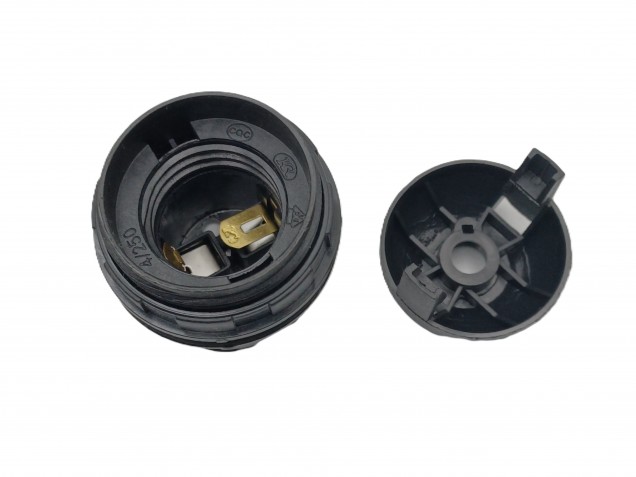 E27 2 PART BLACK PLASTIC LAMP HOLDER THREADED SKIRT AND SHADE RINGS