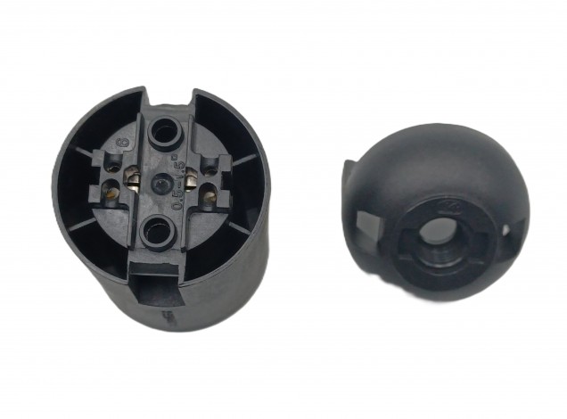 E27 Lamp Holder  2 Part Black Plastic Plain Skirt