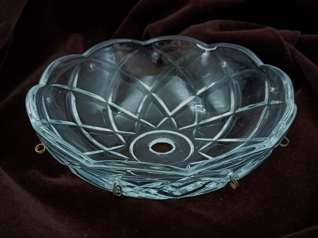 Vintage chandelier glass drip pan  Approx.125mm width 9 pin holes
