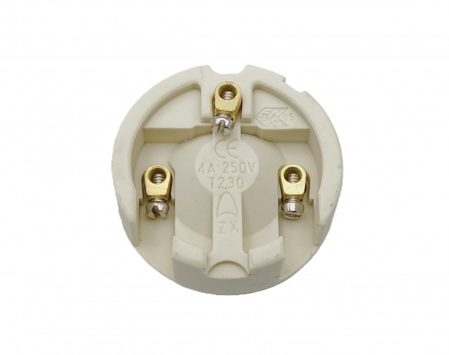 Light pendant set in Chrome with E27 Lamp Holder plain skirt