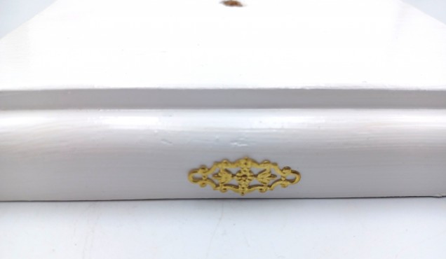 White wooden ceiling rose square in pine 