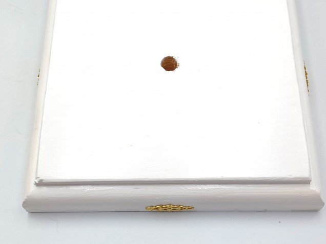 White wooden ceiling rose square in pine 