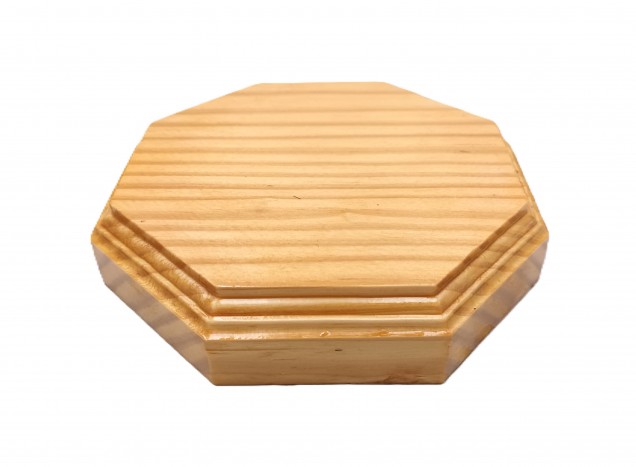 Wooden ceiling pattress manufactured from Pine, octagon 150mm
