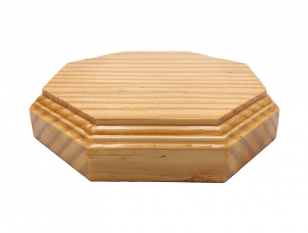 Wooden ceiling pattress manufactured from Pine, octagon 150mm