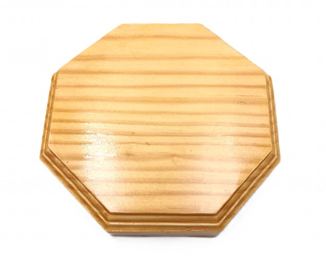 Wooden ceiling pattress manufactured from Pine, octagon 150mm
