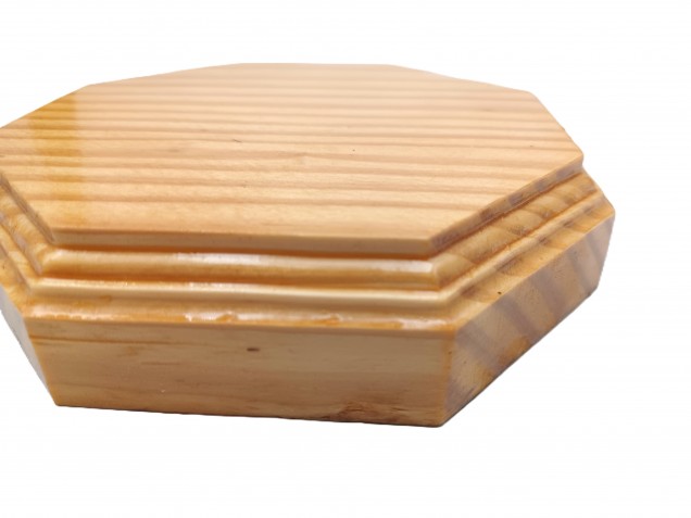 Wooden ceiling pattress manufactured from Pine, octagon 150mm