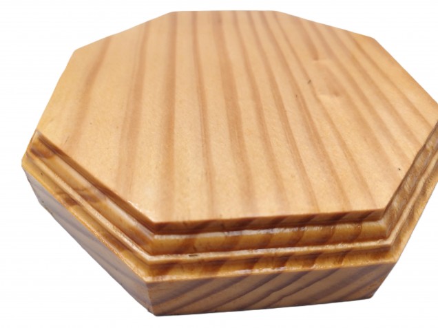 Wooden ceiling pattress manufactured from Pine, octagon 150mm