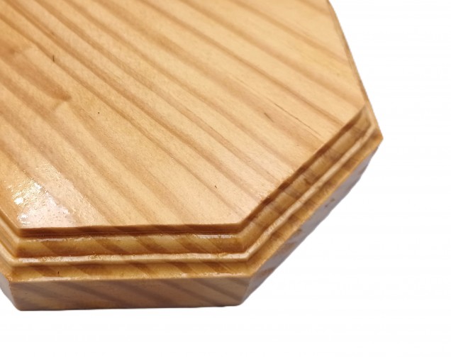 Wooden ceiling pattress manufactured from Pine, octagon 150mm