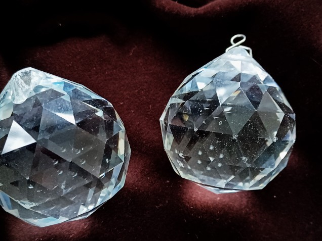 Chandelier faceted crystal ball 40mm B stock