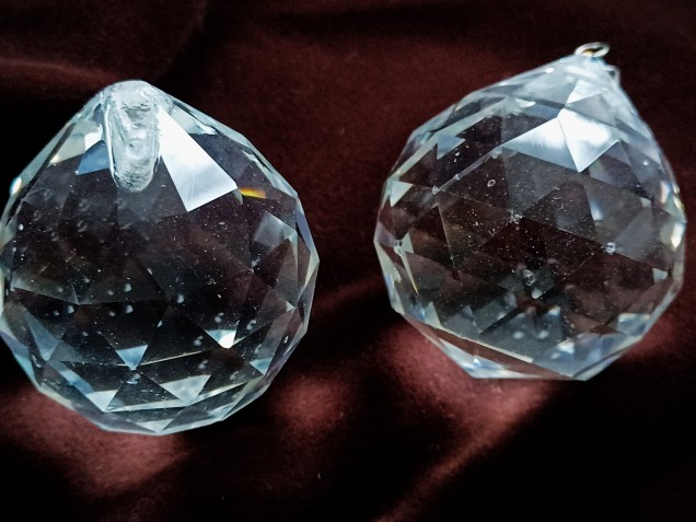 Chandelier faceted crystal ball 40mm B stock