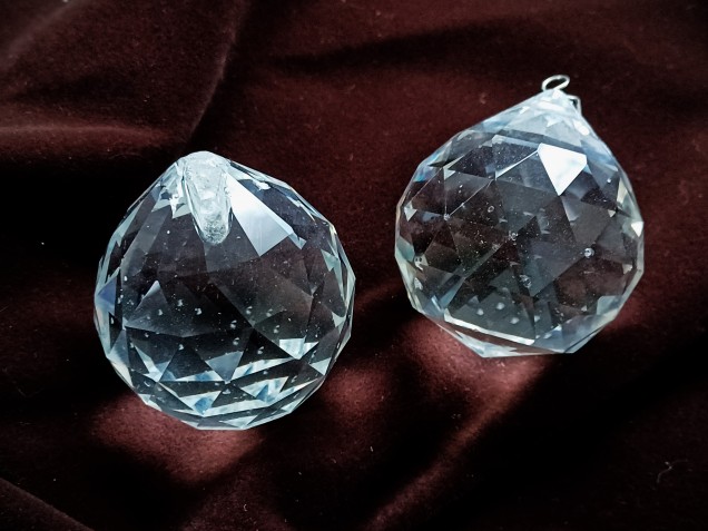 Chandelier faceted crystal ball 40mm B stock