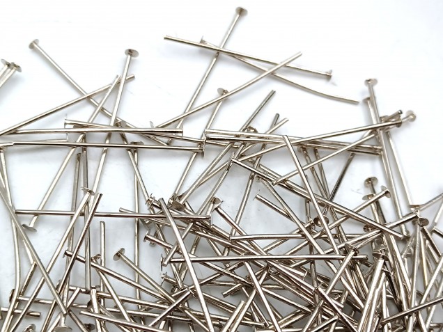 100 grams of Nickel pins 30mm x 0.9mm (approx 720 pins)