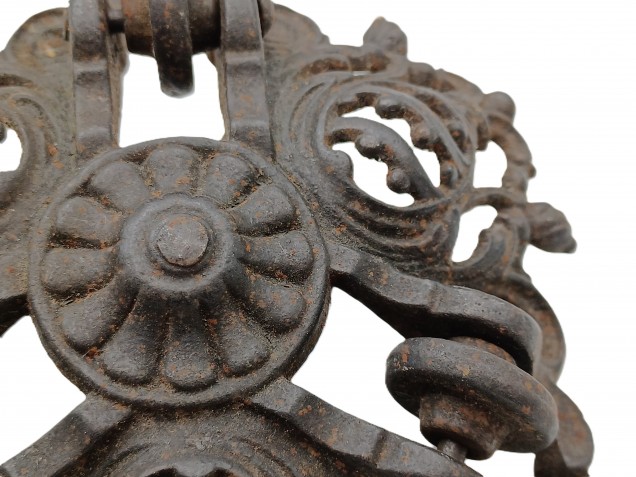 Antique iron rise and fall chandelier pully C1850