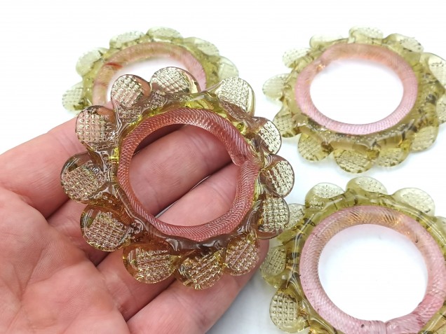 4 Murano glass chandelier hoops rings olive green and pink Circa 1890