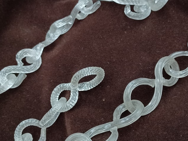 Murano Chandelier Sway Chain Clear