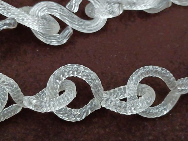 Murano Chandelier Sway Chain Clear