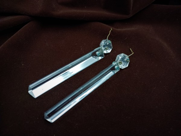 Antique chandelier finger drops 