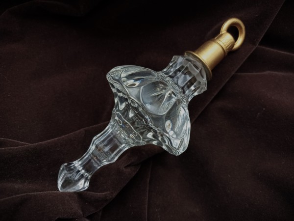 Chandelier glass bottom finial ball