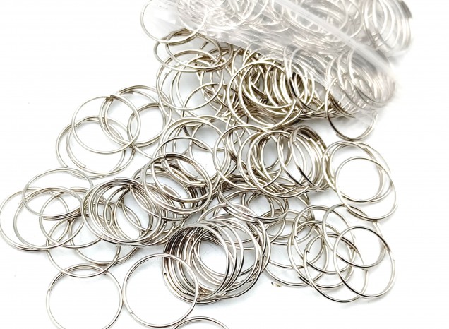 Silver coloured chandelier rings for joining crystal 10mm width