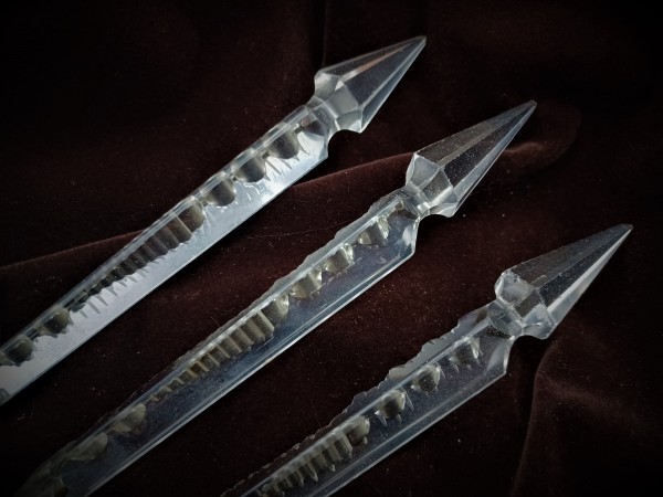 Crystal chandelier icicle drops