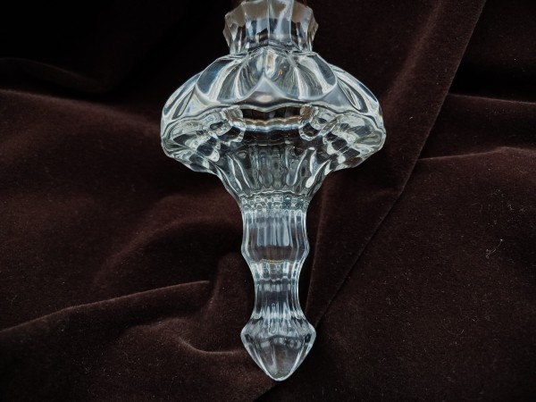 Chandelier glass bottom finial ball