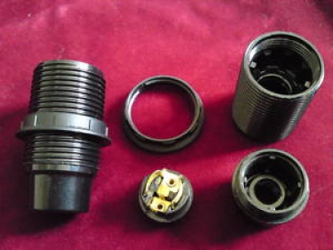 E14 Bakelite lamp holder threaded skirt and shade rings black 
