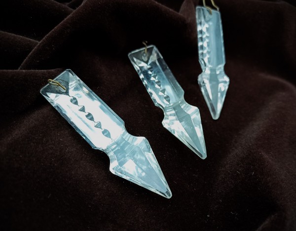 Vintage chandelier half albert drops 