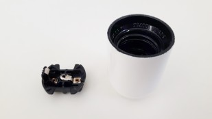 E27 - ES lamp holder white PLAIN skirt