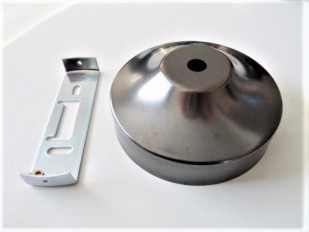 ANTIQUE BRONZE EFFECT CEILING ROSE AND STRAP