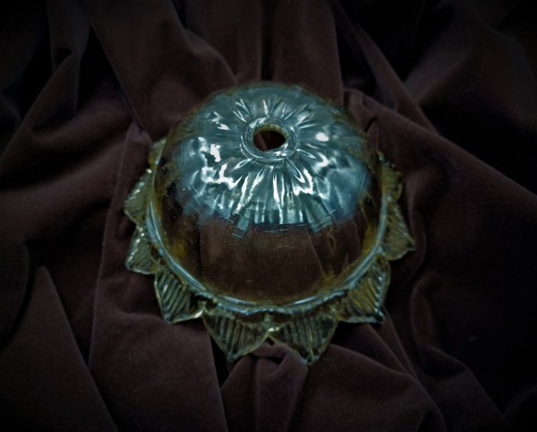 Tinted Venetian Chandelier Glass Dish Pan 