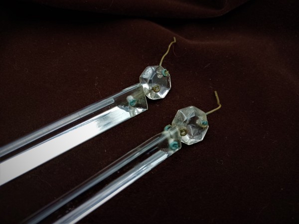 Antique chandelier finger drops 