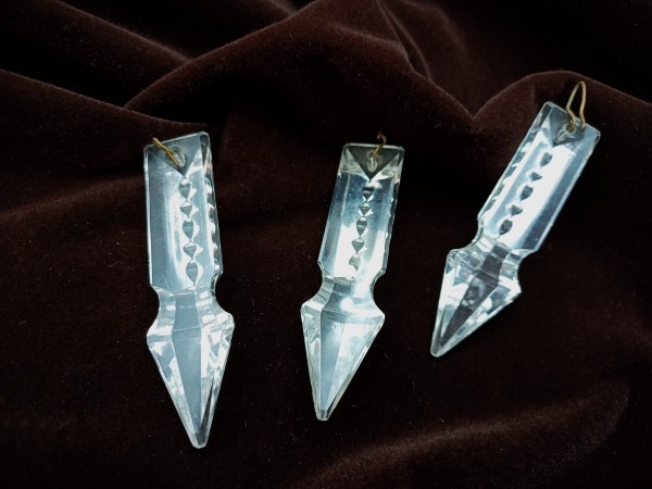 Vintage chandelier half albert drops 