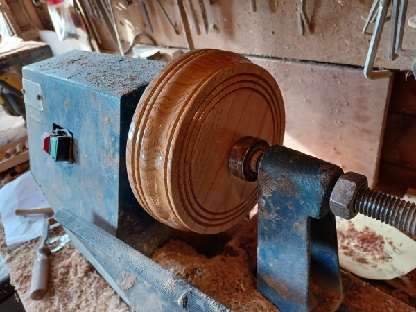 Round Hardwood Pattress English Oak Width 215mm width